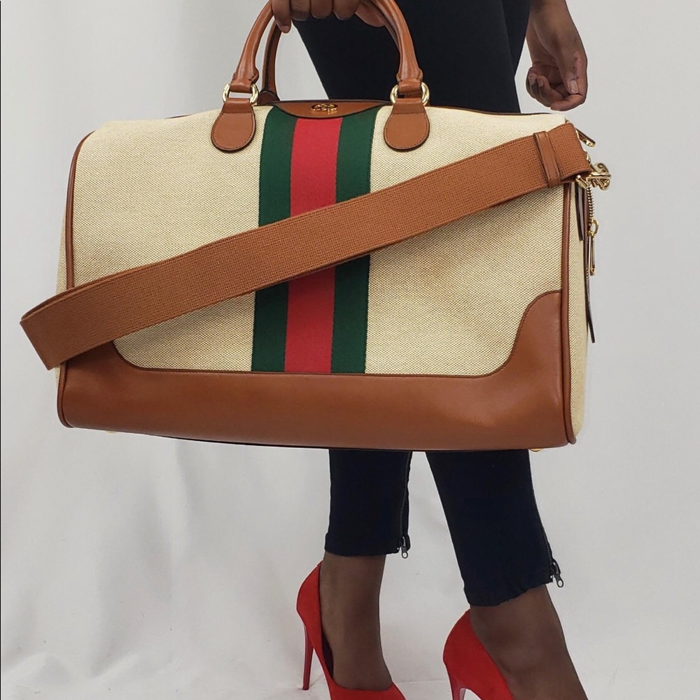 Gucci XL Travel Boston Bag w keys,lock strap,tag- Gorgeous! Dust bag NEW W TAGS